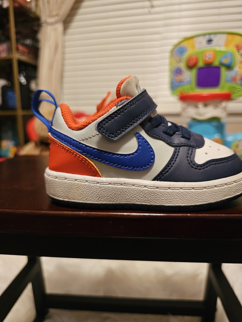 Nike Kids Blue, Navy & Orange Low-Top Sneaker - Velcro - Picture 2 of 5